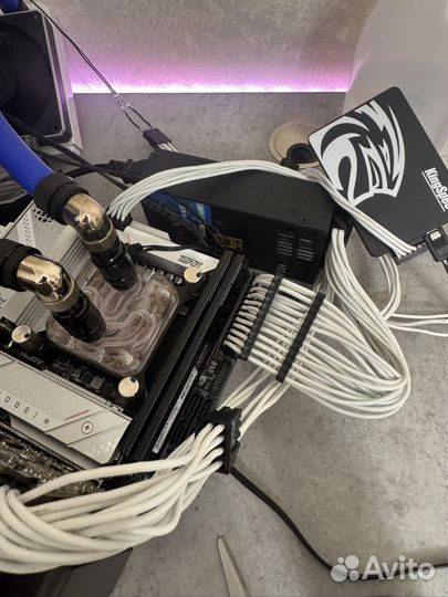 Блок питания Flex ATX 600W 80 Plus Gold