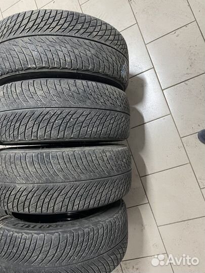 Комплект колес R18 на BMW серии G