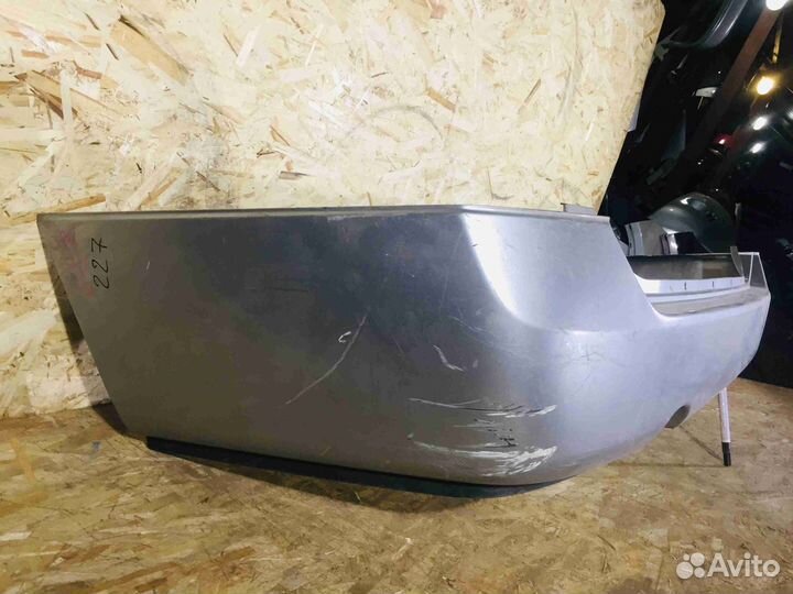 Бампер задний Дорест Nissan Elgrand E51 Серебродеф