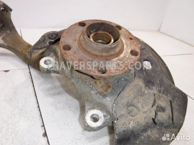 Кулак передний правый Ауди