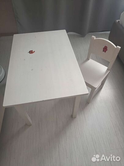 Детский столик и стульчик IKEA