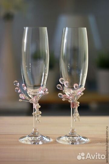 Свадебные бокалы, свадебное шампанское