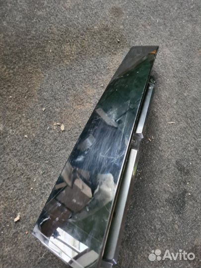 Накладка на стойку кузова передняя правая Geely