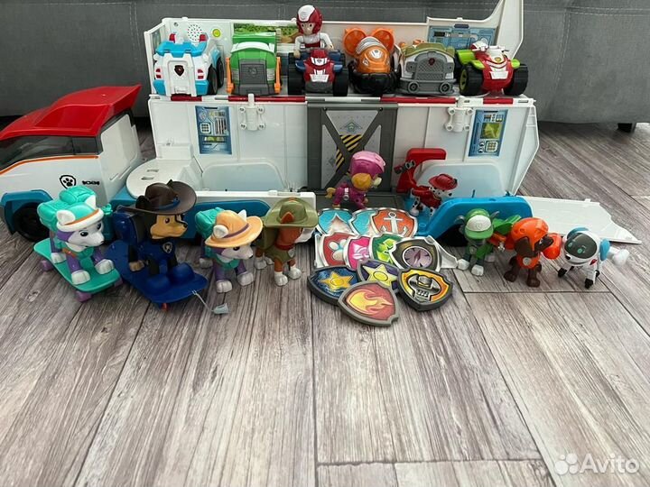 Щенячий патруль патрулевоз