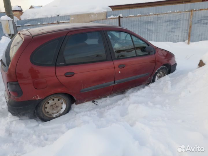 Рено меган,сценик 1 разбор