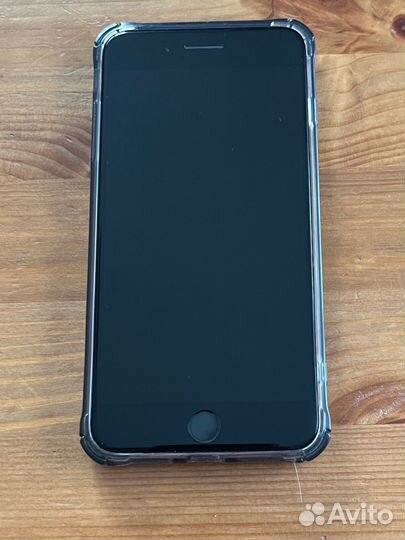iPhone 8 Plus, 64 ГБ