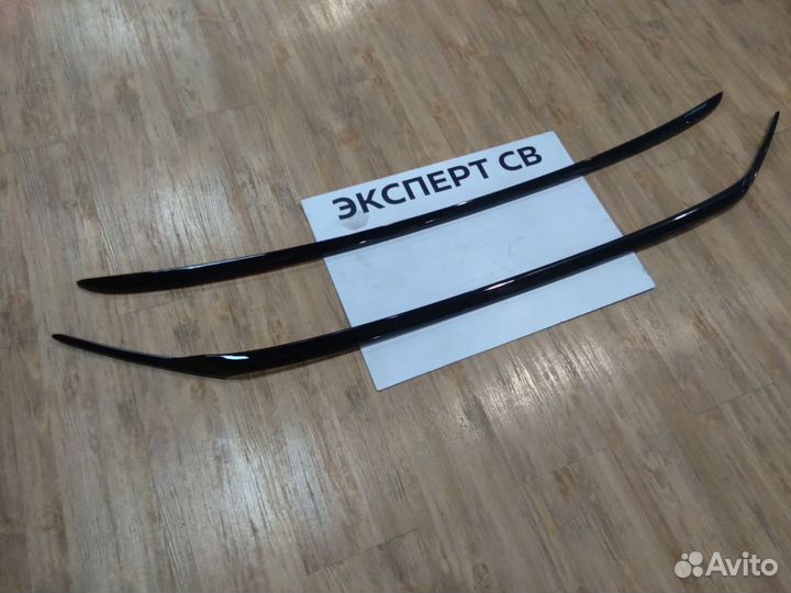 Пластиковые накладки на передний и задний бампер