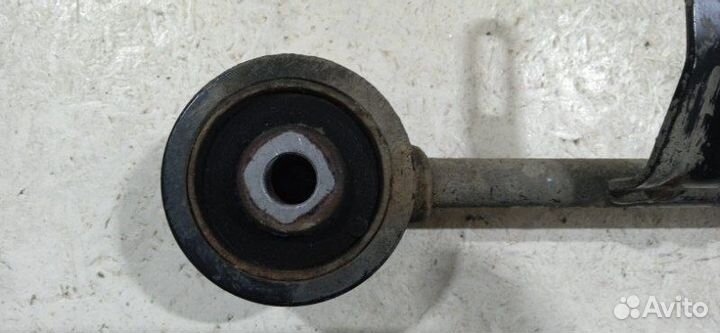 Тяга продольная задняя правая Toyota Land Cruiser