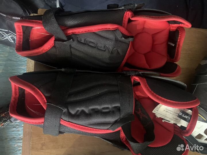 Щитки хоккейные детские 11