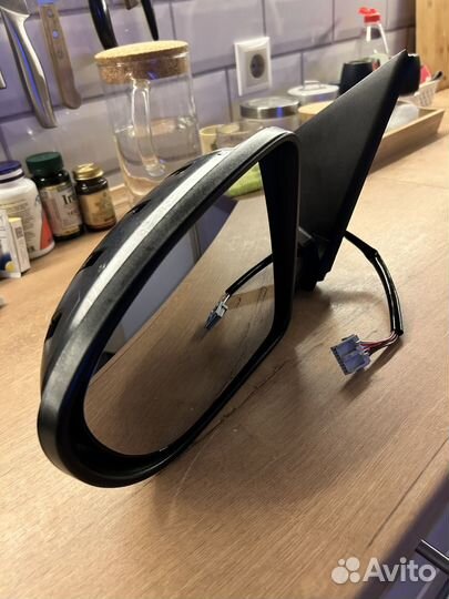 Боковое зеркало левое Nissan Qashqai j10