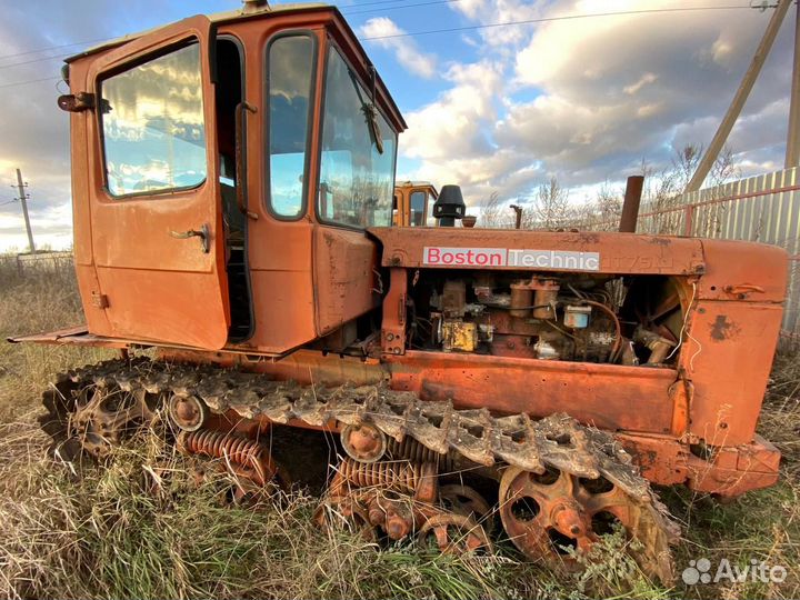 Трактор ВгТЗ ДТ-75, 1985