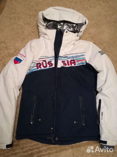 Зимний горнолыжный комбинезон женский