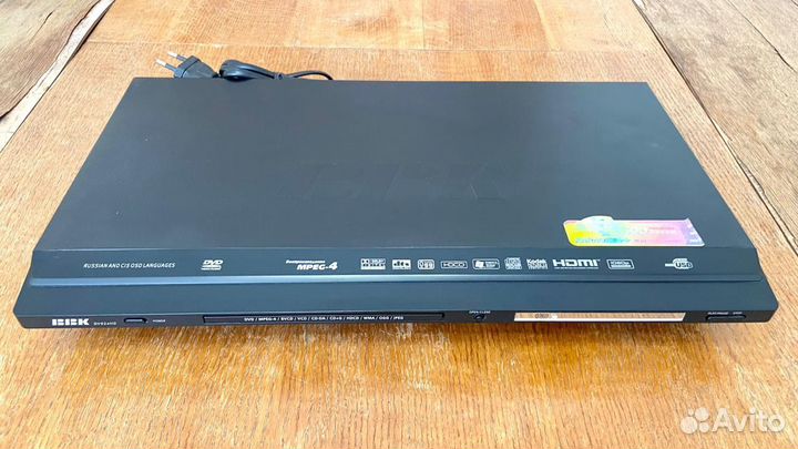 DVD-плейер, караоке BBK DV924HD