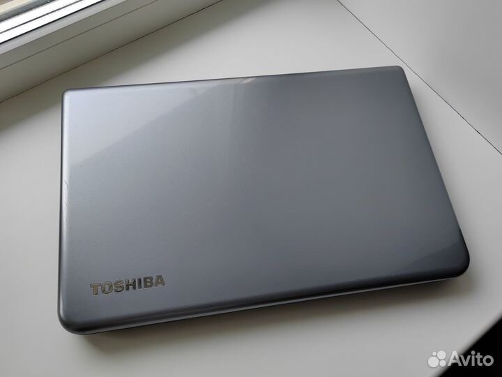 Игровой Toshiba 17.3 / i7-3610QM/GT 740M/SSD+HDD