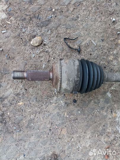 Привод левый lancer 9 1.6