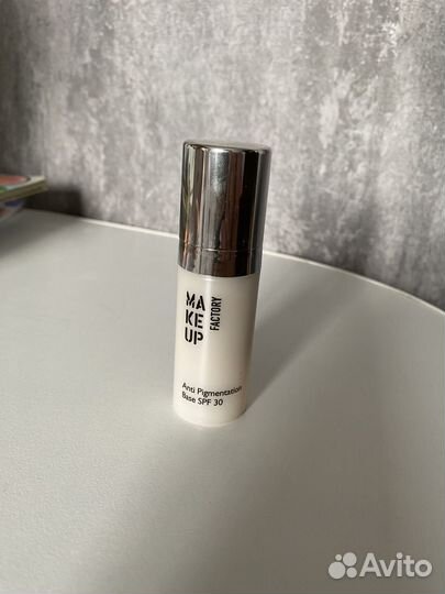 Праймер база под тональный крем Make up Factory