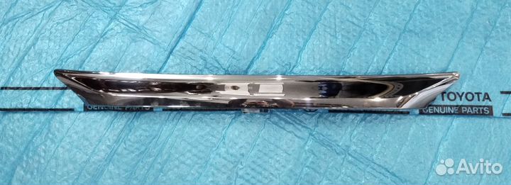 Молдинг багажника Lexus Rx 270, Rx 350, Rx 450