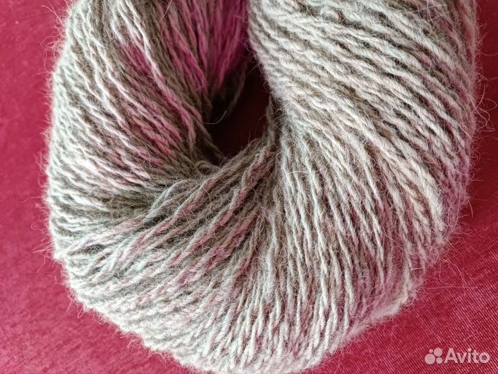 Пряжа из собачьей шерсти ручной работы