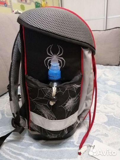 Рюкзак школьный