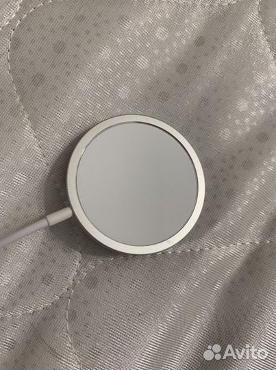 Беспроводная зарядка MagSafe Charger