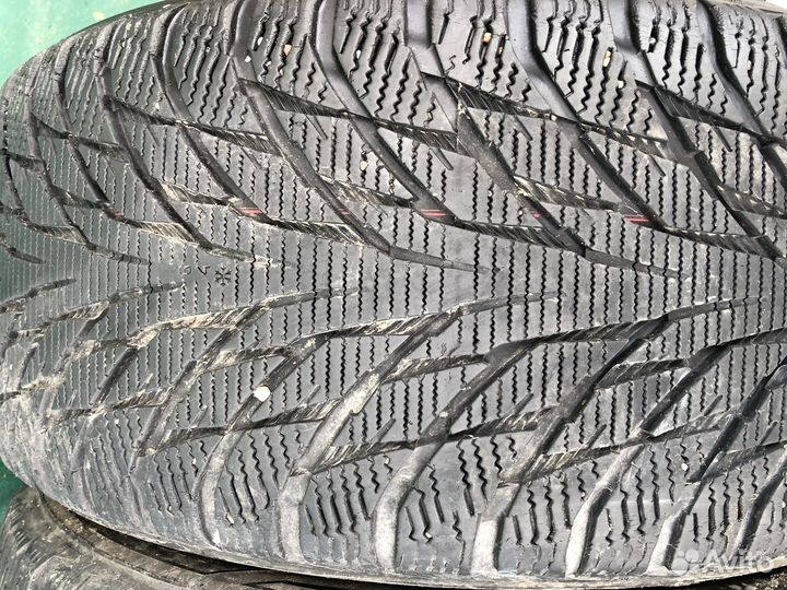 Nokian Tyres Hakkapeliitta R2 245/45 R18 100R