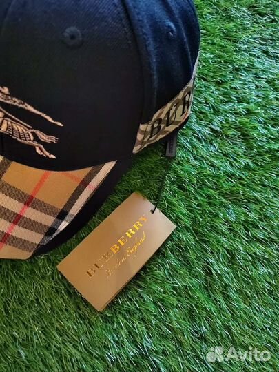 Бейсболка (кепка) Burberry