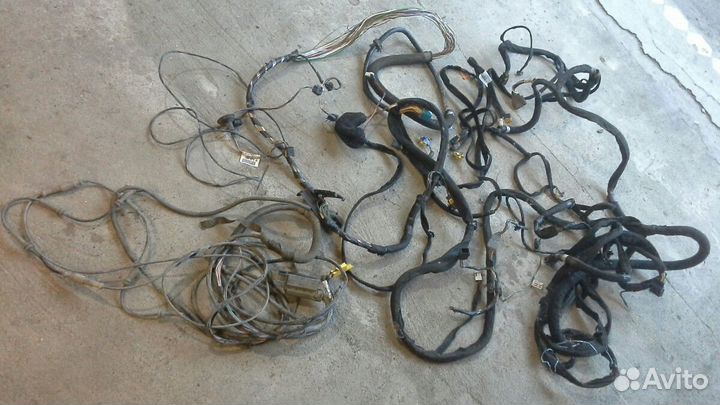 Проводка на Renault Trafic