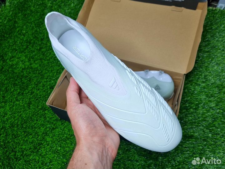 Футбольные бутсы Adidas Predator LL белые