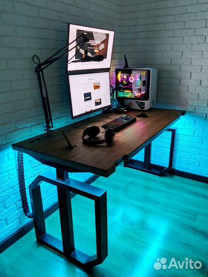 Оператор фрезерного станка с Чпу умные столы