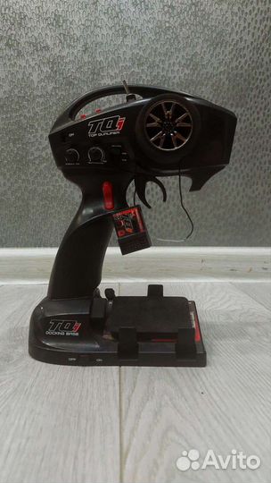 Запчасти на TRaxxas revo slash