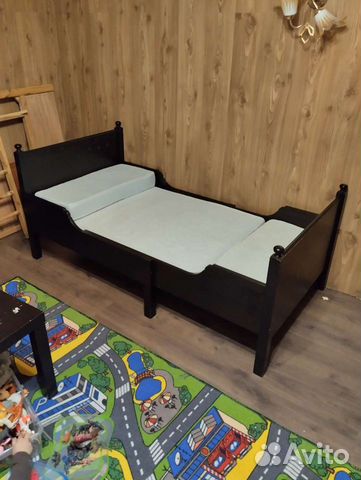 Детская раздвижная кровать IKEA leksvik с матрасом