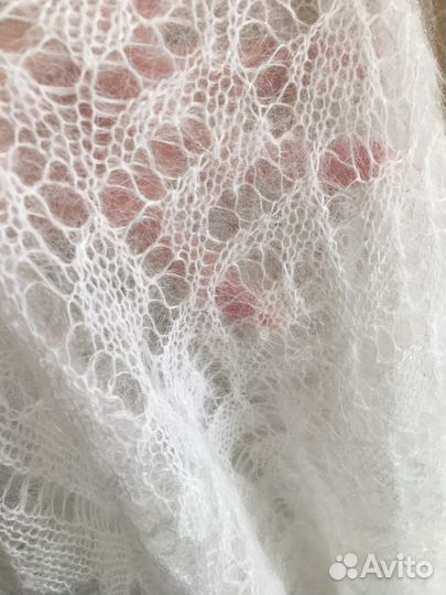 Пуховый платок шаль