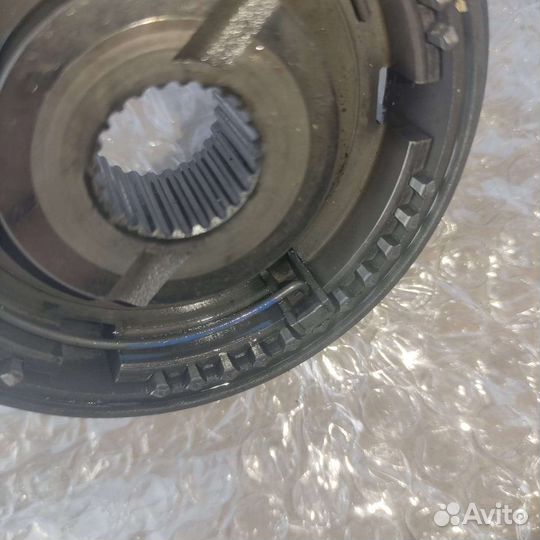 Ступица с муфтой 5 передачи 5 ст МКПП фф поло