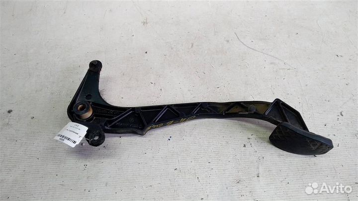 Педаль сцепления Audi 100 C4 91-94г