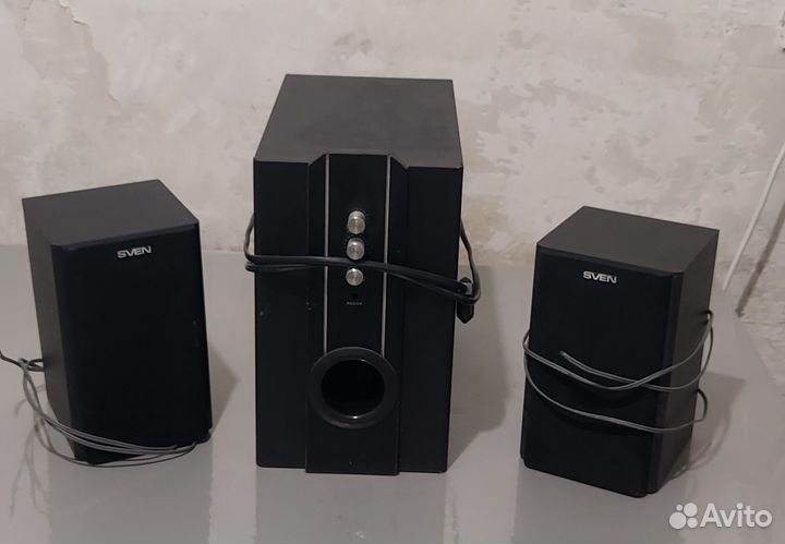 Колонки с сабвуфером sven sps 820
