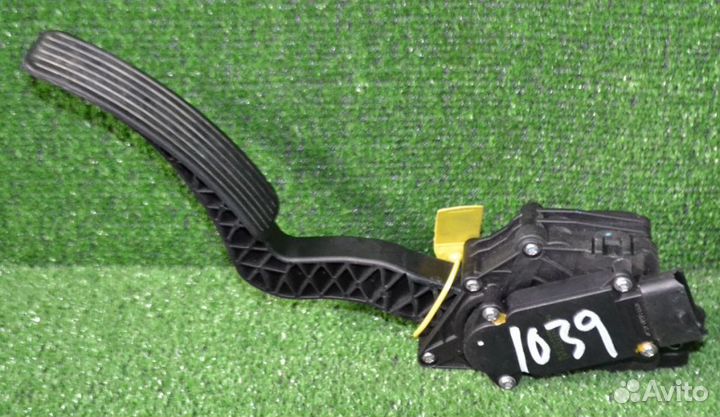 Педаль газа SsangYong Родиус, Ставик 08D20