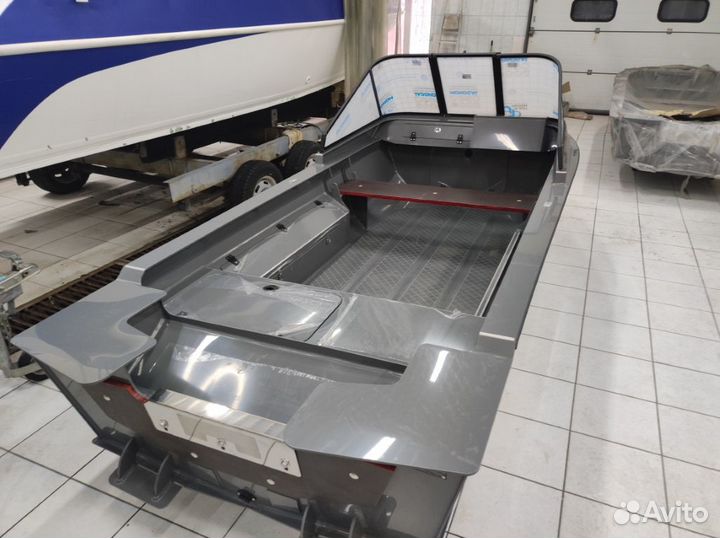 Моторная лодка Swimmer 400R