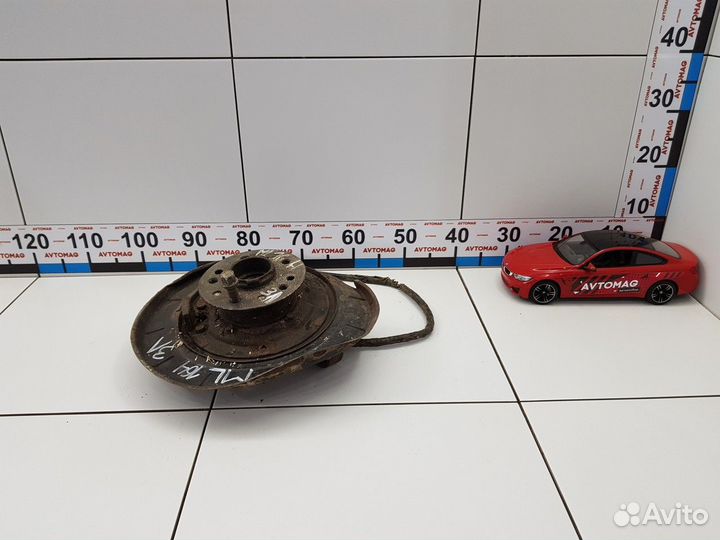 Кулак задний левый (Mercedes-Benz M-class)