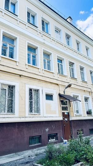 3-к. квартира, 74 м², 1/3 эт.