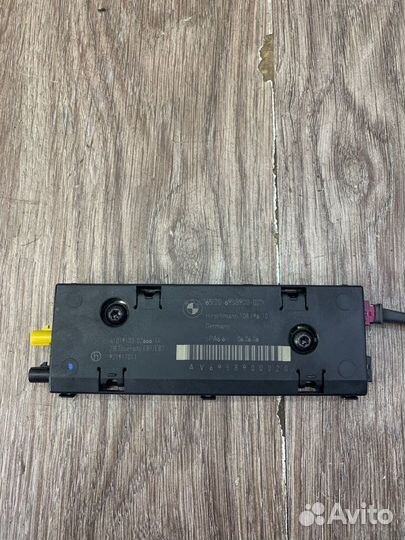 Блок управления усилителя антенны задний Bmw 1
