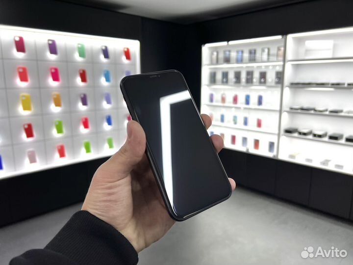 iPhone Xr, 64 ГБ