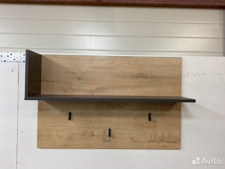 Вешалка в прихожую