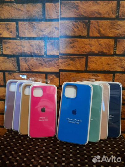 Чехол на iPhone