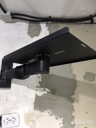 Кронштейн для телевизора поворотный