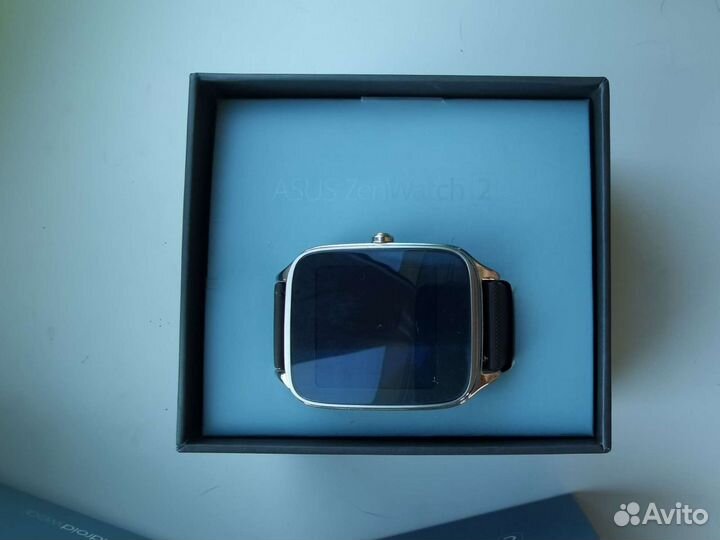 Asus Zen watch 2