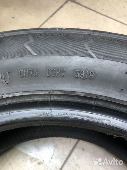 Continental ContiCrossContact UHP 235/55 R17