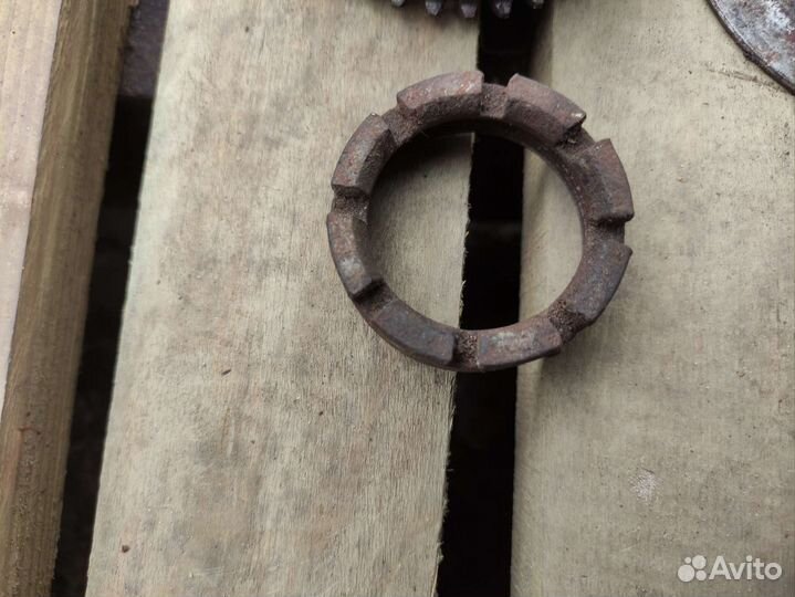 Шестерни и валы кпп тмз Муравей