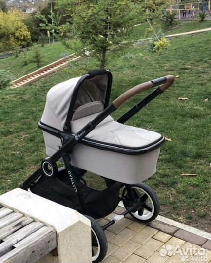 Коляска Baby Zz