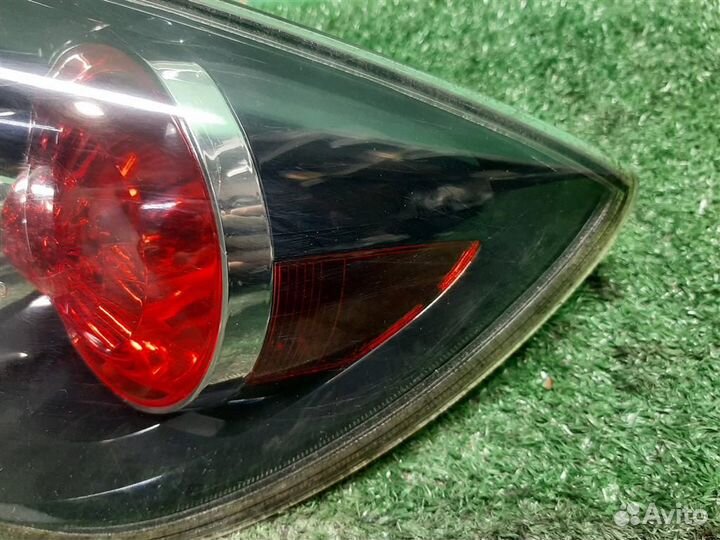 Фонарь задний наружный правый Mazda 3 (BK) 2005