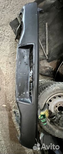 Задний бампер toyota hilux